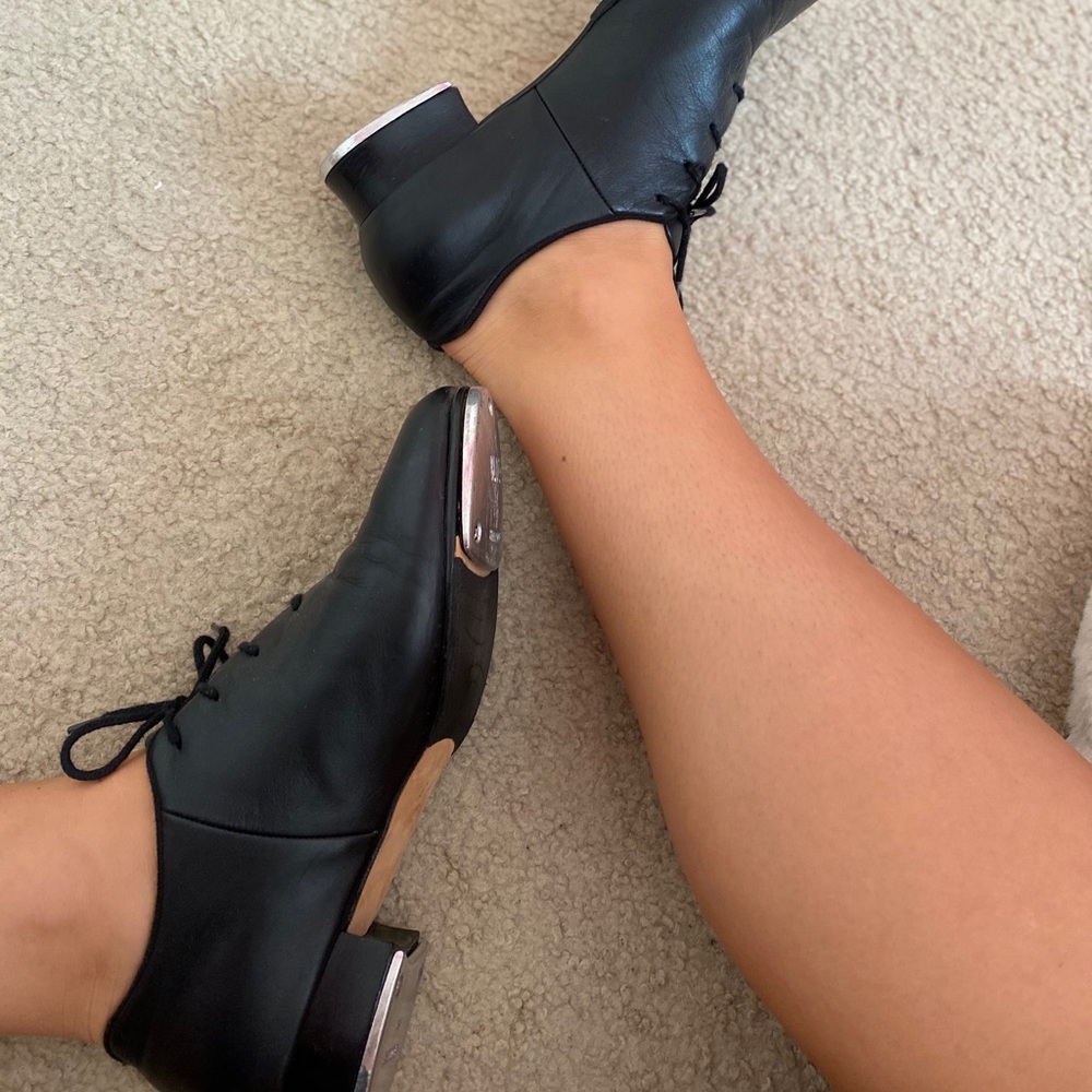 CALL ALL TAPPERS! Selling Bloch Tap Shoes